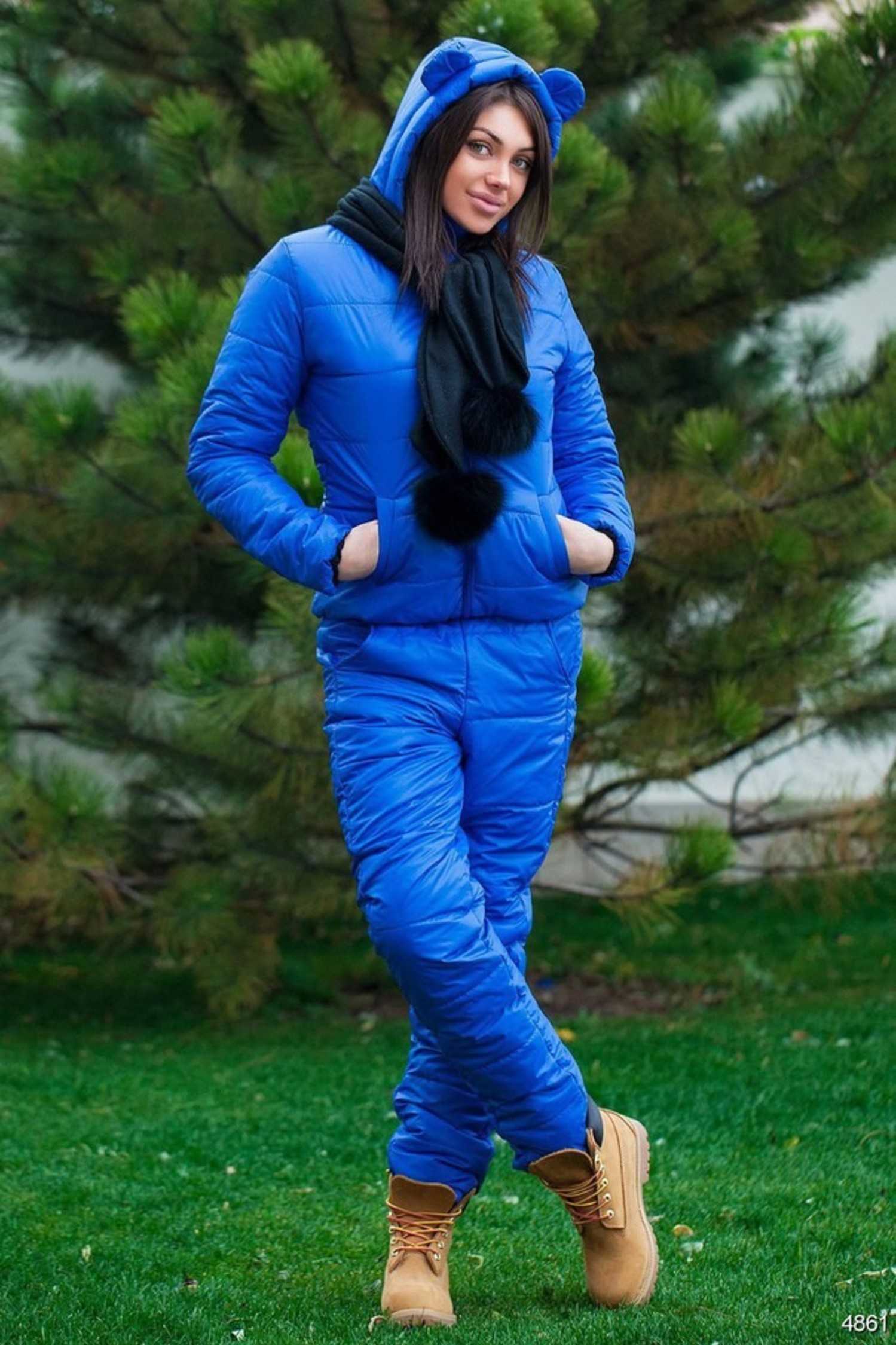 Зимний спортивный костюм женский