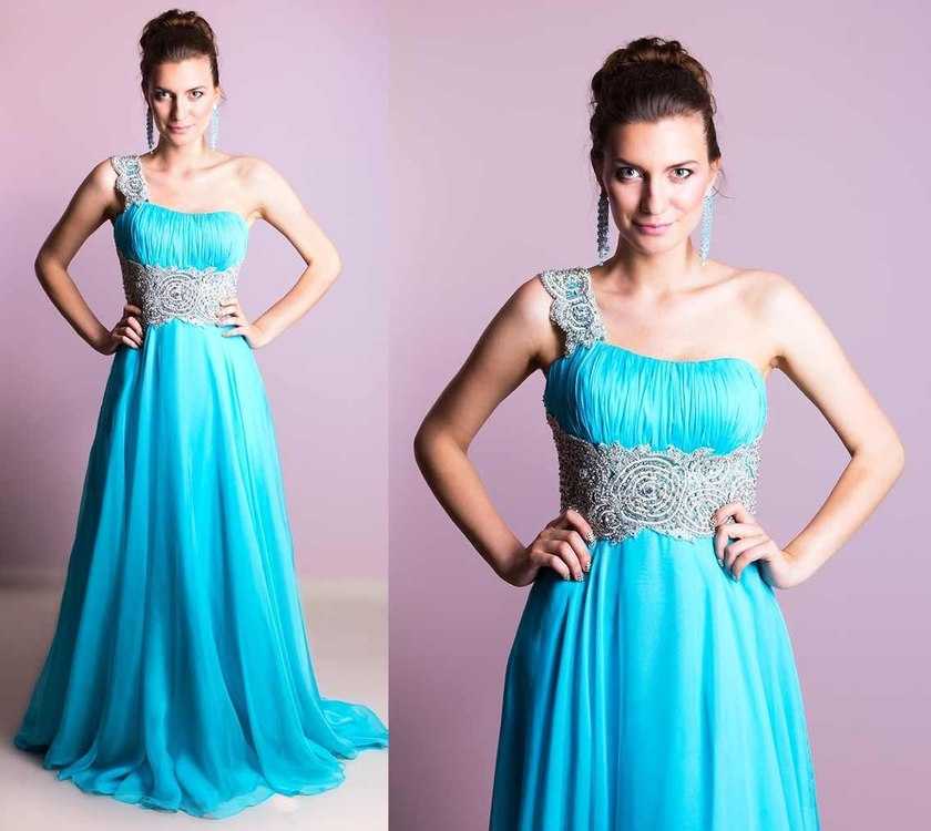 Взять в прокат Женская одежда Платья Sherri Hill голубое Москва Взять в прокат Женская одежда Платья Sherri Hill голубое ; Москва , улица Рождественка, 25 ул.; Описание: Sherri Hill вечернее платье на одно плечо, голубое