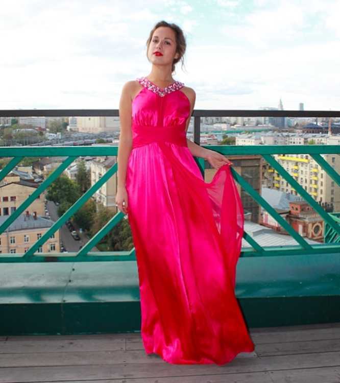 Взять в прокат Женская одежда Платья Young Couture розовое Москва Взять в прокат Женская одежда Платья Young Couture розовое ; Москва , ул. Нижняя Сыромятническая, д. 10, стр. 2А, 6 этаж ул.; Описание: Платье Young Couture by Barbara Schwarzer цвета фуксия