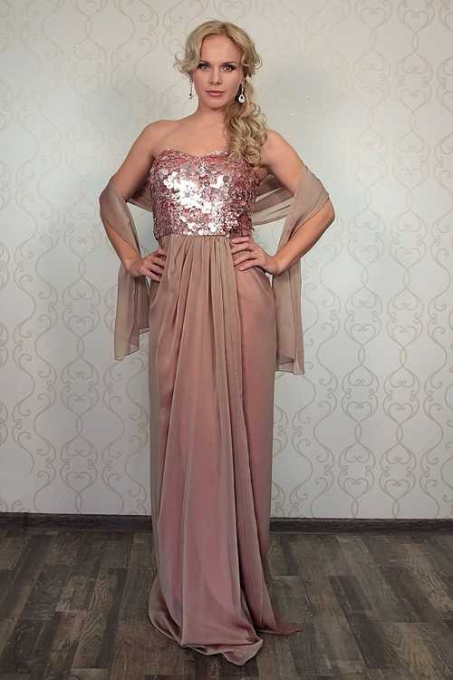 Взять в прокат Женская одежда Платья Badgley Mischka Москва Взять в прокат Женская одежда Платья Badgley Mischka; Москва , 4-й Сыромятнический переулок, 1/8с6 ул.; Описание: Платье Badgley Mischka