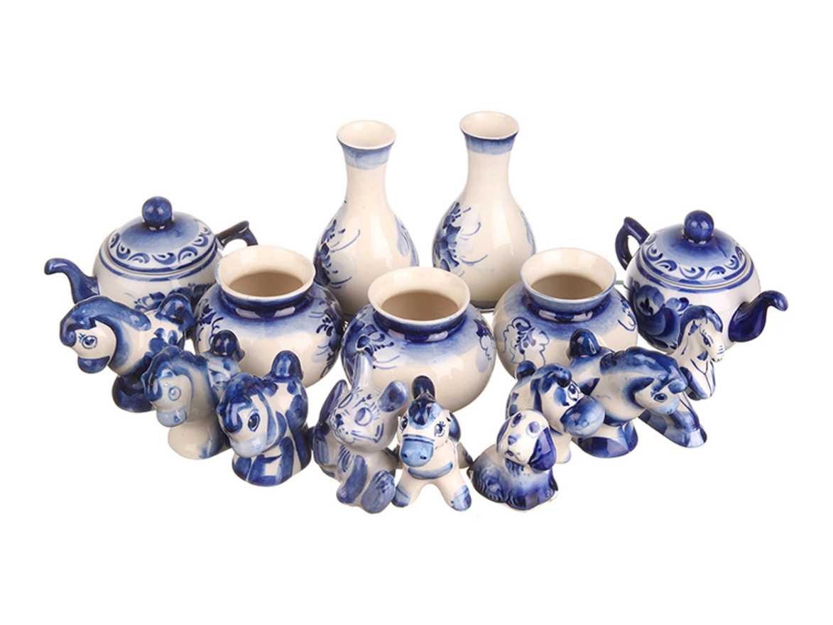 Чайный сервиз гжель 1973. Алхимическая посуда гжель. Чайный набор фарфоровая посуда гжель. Шекма гжель. Набор гжели.