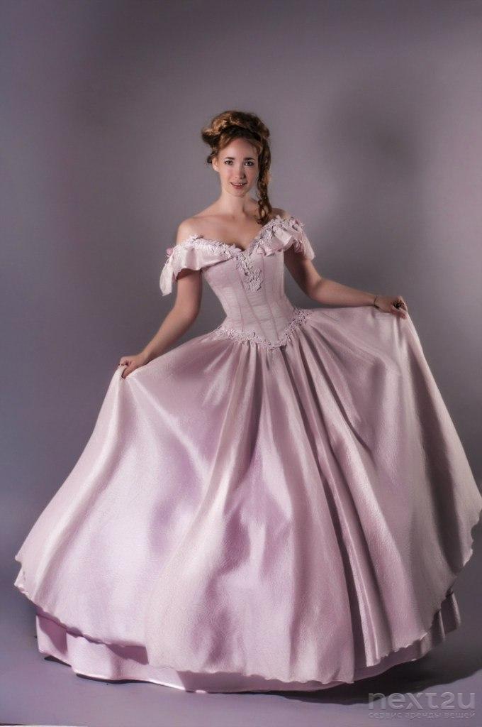 Красивые бальные платья. Бальные платья для бала. Прокат бальных. Платье для бала напрокат. Бальные исторические платья напрокат нижний новгород.